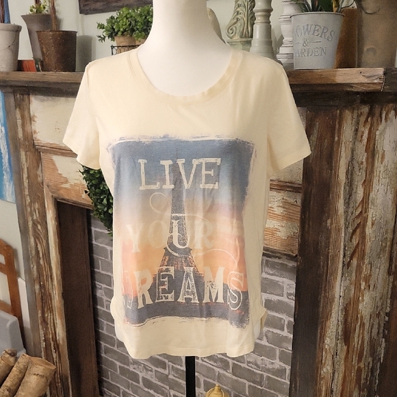 2/$10 Live Your Dreams Y2K Graphic Tee Shirt Top, Eiffle Tower Womens M - Picture 1 of 5